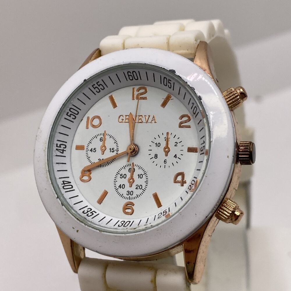 Geneva Womens White Rubber Watch Worn New Battery